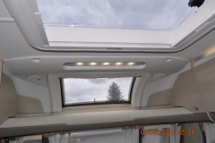                         Sterling Topaz - zdjęcie 18
                        