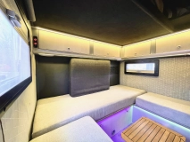                         Mercedes G 270 CDI Kamper wyprawowy 4x4 - zdjęcie 12
                        