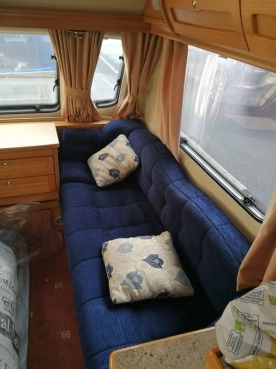                         Przyczepa kempingowa Elddis Hurricane GTX 2002 r MotoMover Namiot - zdjęcie 11
                        