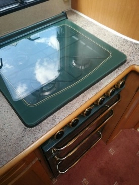                         Przyczepa kempingowa Elddis Hurricane GTX 2002 r MotoMover Namiot - zdjęcie 15
                        