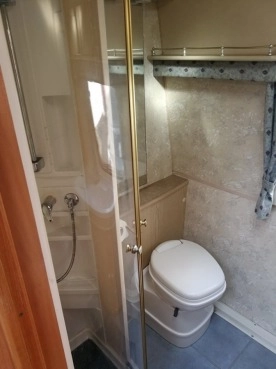                         Przyczepa kempingowa Elddis Hurricane GTX 2002 r MotoMover Namiot - zdjęcie 18
                        