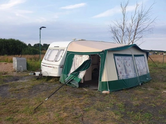                         Przyczepa Swift Challenger 490, 5 osobowa, dni 1250 - zdjęcie 1
                        