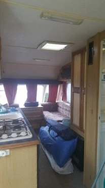                         Przyczepa Swift Challenger 490, 5 osobowa, dni 1250 - zdjęcie 3
                        