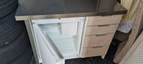                         Lodówka dometic  gaz/230v/12v szafka gratis - zdjęcie 2
                        