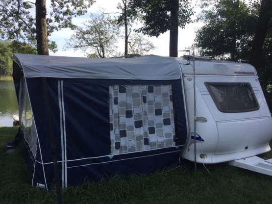                         Przyczepa kempingowa Hobby 440, rok prod. 2007 - zdjęcie 5
                        