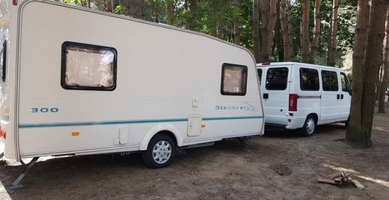                         Przyczepa kempingowa Bailey Discovery 2004 mover, przedsionek - zdjęcie 1
                        