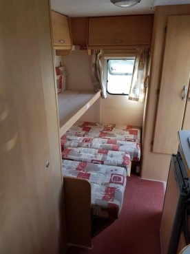                         Przyczepa kempingowa Bailey Discovery 2004 mover, przedsionek - zdjęcie 6
                        