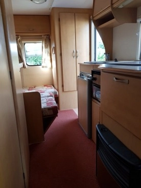                         Przyczepa kempingowa Bailey Discovery 2004 mover, przedsionek - zdjęcie 8
                        