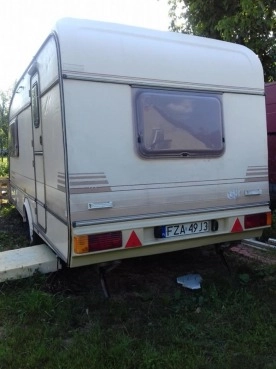                         Przyczepa kempingowa Elddis Hurricane - zdjęcie 8
                        
