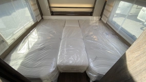                         Fendt Diamant 650 SGD – model 2022, najwyższy model Fendt z oddzielnymi łóżkami oraz prysznicem - zdjęcie 16
                        