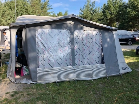                         Przyczepa kempingowa Beyerland Vitesse 430-MD - zdjęcie 6
                        