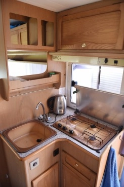                         Kamper Fiat Ducato Rimor 2,5 Tdi + przedsionek - zdjęcie 6
                        