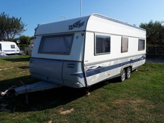                         Fendt Platin KLIMATYZACJA, TV - zdjęcie 1
                        