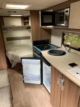                         Przyczepa LUNAR VENUS 620 2019 r. - zdjęcie 4
                        