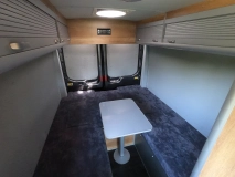                         Ford Transit Kamper VAN automat 185KM, panel słoneczny, 6m długości, FV 23%, camper  - zdjęcie 8
                        