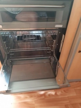                         Przyczepa kempingowa Elddis Odyssey z 2005 roku - zdjęcie 18
                        