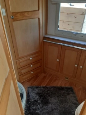                         Przyczepa kempingowa Elddis Odyssey z 2005 roku - zdjęcie 21
                        