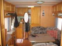                         Sprzedam przyczepę stacjonującą na Lazurowym Wybrzeżu - zdjęcie 5
                        