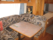                         Sprzedam przyczepę stacjonującą na Lazurowym Wybrzeżu - zdjęcie 4
                        