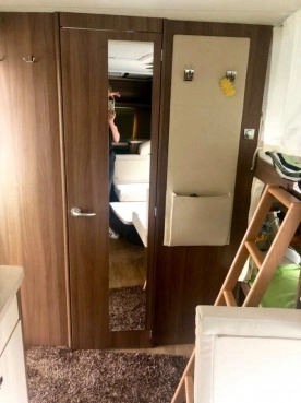                         Burstner Averso Top 560tk - zdjęcie 3
                        