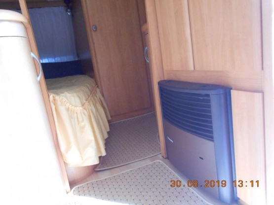                         Sprzedam przyczepę Hobby Excellent Easy 460 - 2003r. - zdjęcie 3
                        