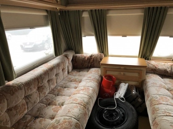                         Przyczepa kempingowa Sterling Europa 460  - zdjęcie 10
                        