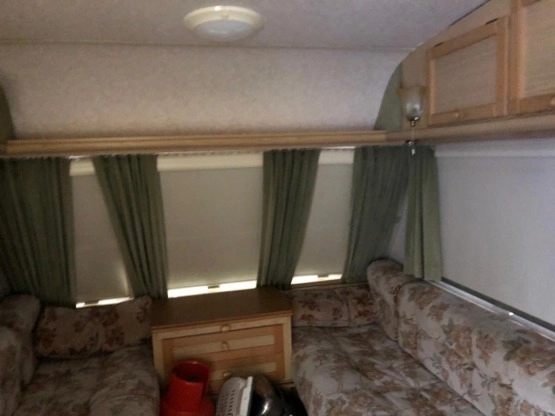                         Przyczepa kempingowa Sterling Europa 460  - zdjęcie 14
                        