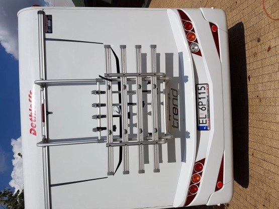                         Nowiutki kamper do wynajęcia - zdjęcie 11
                        