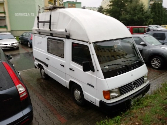                         MERCEDES MB 100 - zdjęcie 1
                        