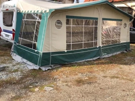                         Hobby 495, solar, przedsionek Isabella - zdjęcie 3
                        