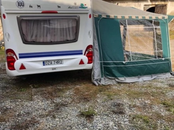                         Hobby 495, solar, przedsionek Isabella - zdjęcie 5
                        