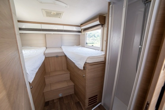                         Fiat Ducato Elnagh T-Loft 530 - zdjęcie 11
                        