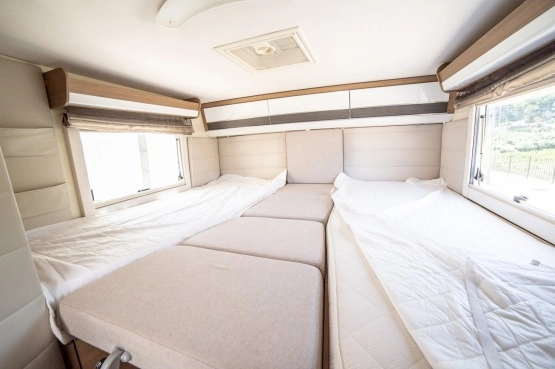                         Fiat Ducato Elnagh T-Loft 530 - zdjęcie 5
                        