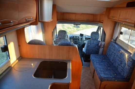                         Mercedes Sprinter Adria 670 SP - zdjęcie 14
                        