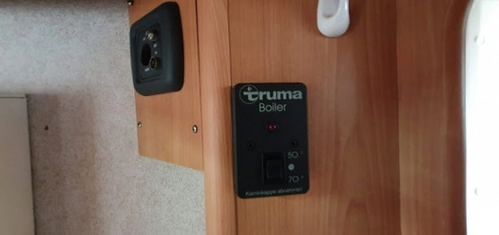                         SPRZEDAM KAMPERA - zdjęcie 15
                        