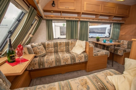                         Profesjonalna sesja zdjęciowa - zdjęcie 14
                        