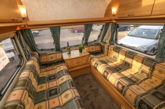                         Profesjonalna sesja zdjęciowa - zdjęcie 4
                        