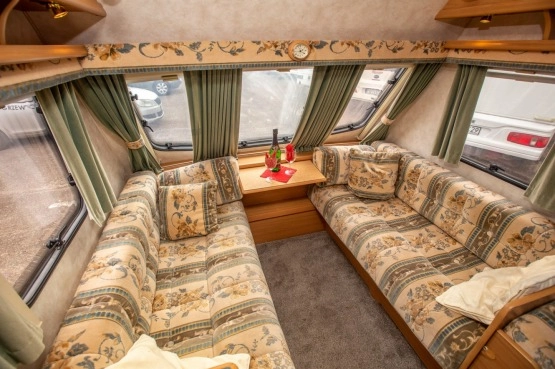                         Profesjonalna sesja zdjęciowa - zdjęcie 8
                        