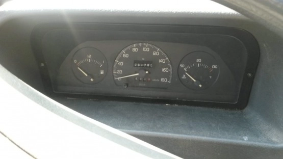                         Zadbany kamper za nieduże pieniądze-przewiezie 4 osoby+motocykl - zdjęcie 11
                        