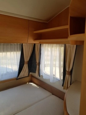                         Przyczepa kempingowa Home-Car 446h DMC 1100kg - zdjęcie 13
                        