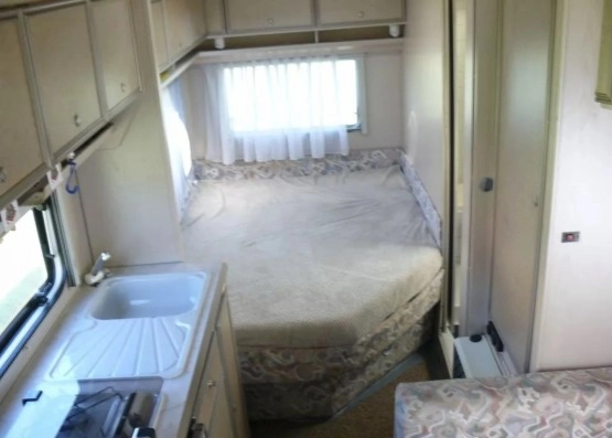                         Kamper Fiat Ducato 1993, 2.5 TD, klima, wspomaganie - zdjęcie 35
                        