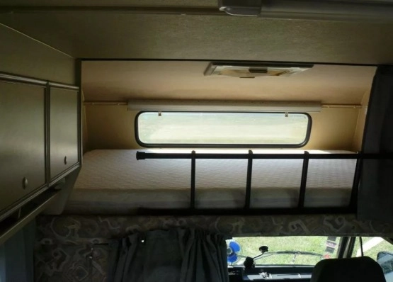                         Kamper Fiat Ducato 1993, 2.5 TD, klima, wspomaganie - zdjęcie 8
                        