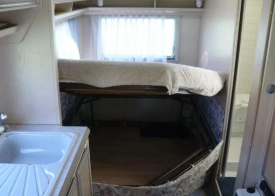                         Kamper Fiat Ducato 1993, 2.5 TD, klima, wspomaganie - zdjęcie 9
                        