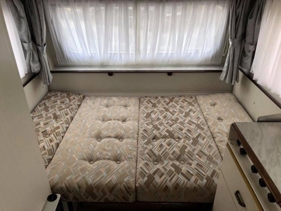                         HOBBY 420 classic - zdjęcie 12
                        