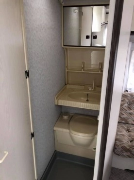                         HOBBY 420 classic - zdjęcie 8
                        