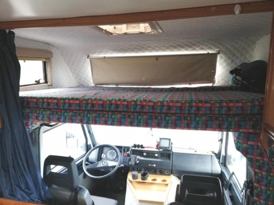                         Mercedes MB100 FRANKIA - zdjęcie 12
                        