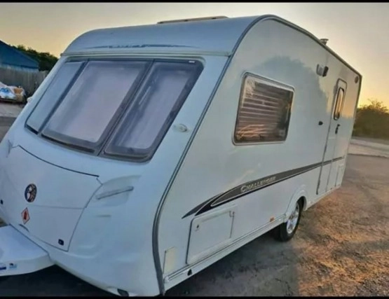                         2006 Przyczepa kempingowa Swift Challenger 480 - zdjęcie 1
                        