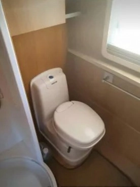                         2006 Przyczepa kempingowa Swift Challenger 480 - zdjęcie 6
                        