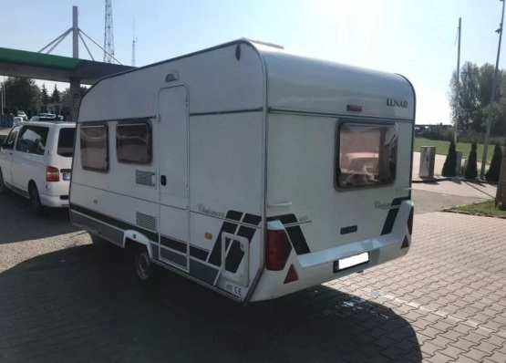                         Chateau LUNAR 400 - zdjęcie 2
                        