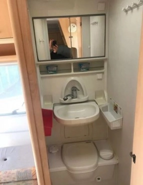                         Chateau LUNAR 400 - zdjęcie 4
                        